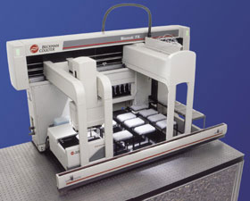 Biomek® FXP��(sh��)�(y��n)��ȫ�Ԅӹ���վ